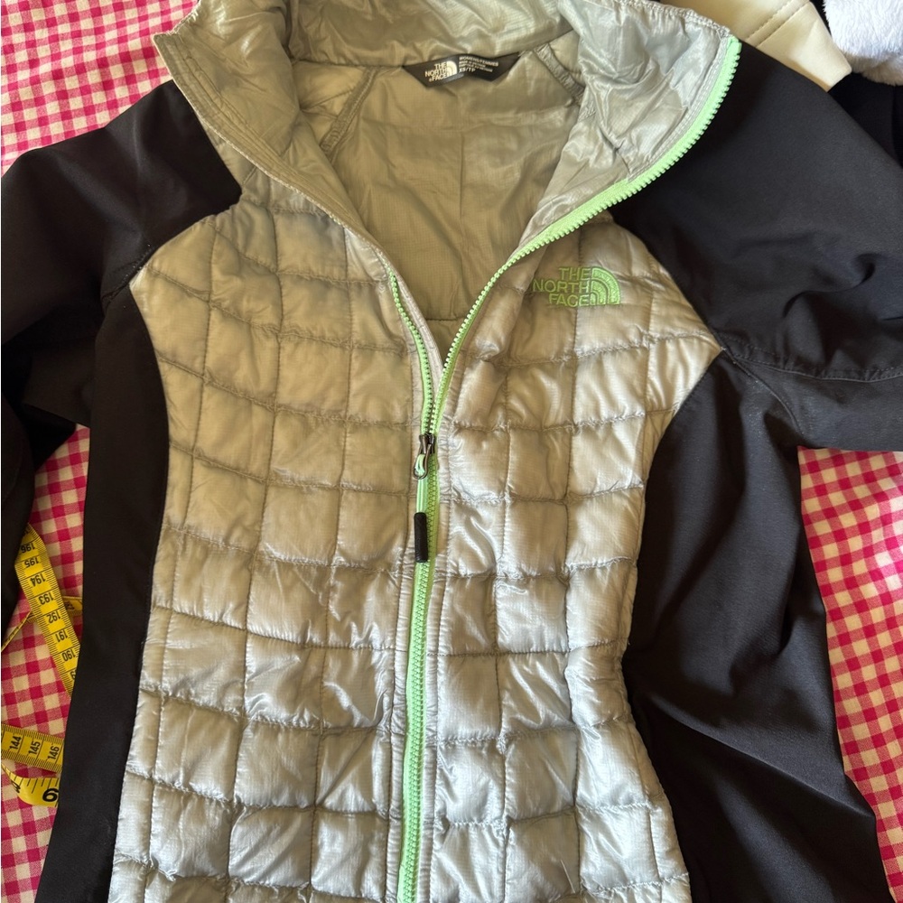 Coat Not listing